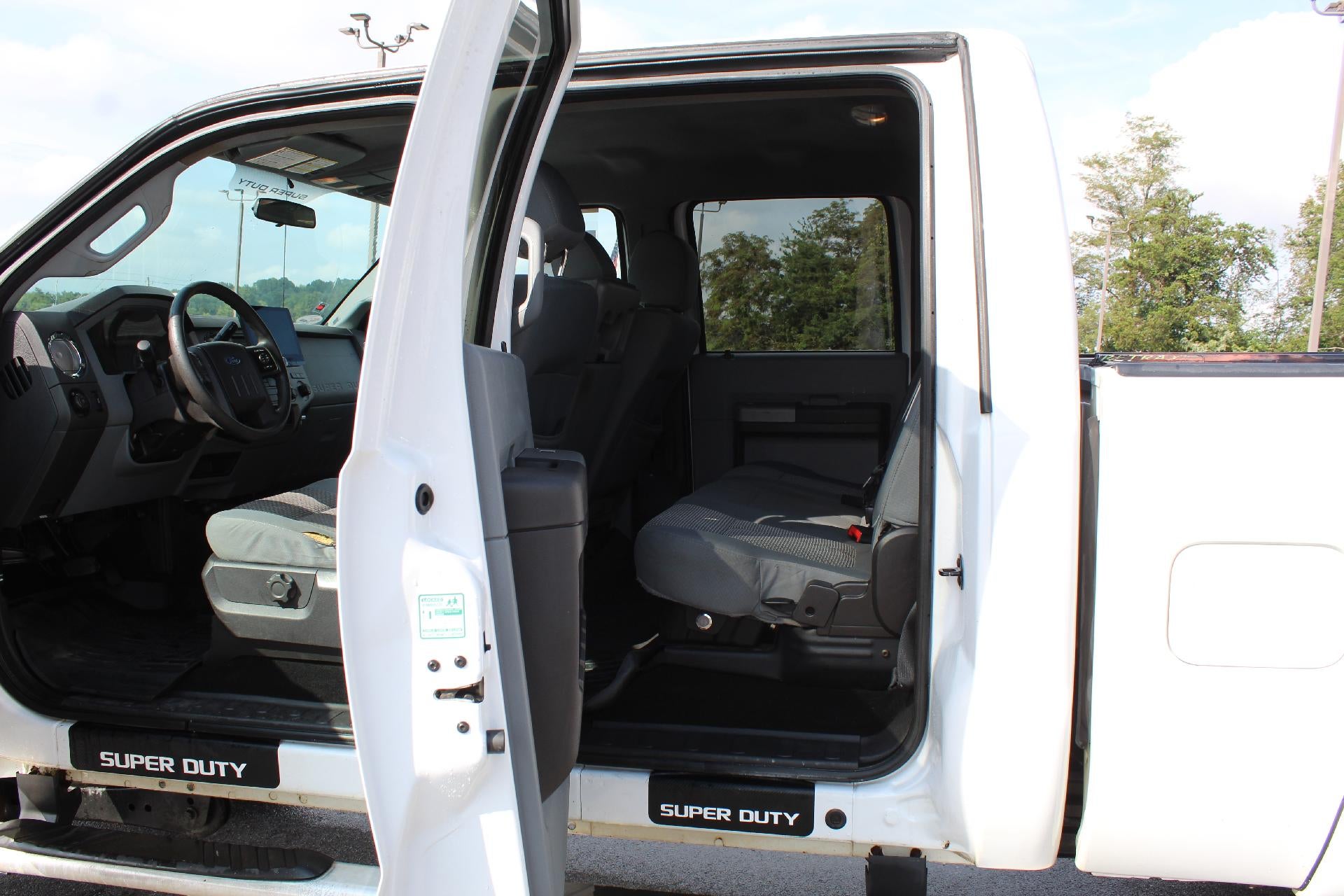 2015 Ford Super Duty F-250 SRW Lariat