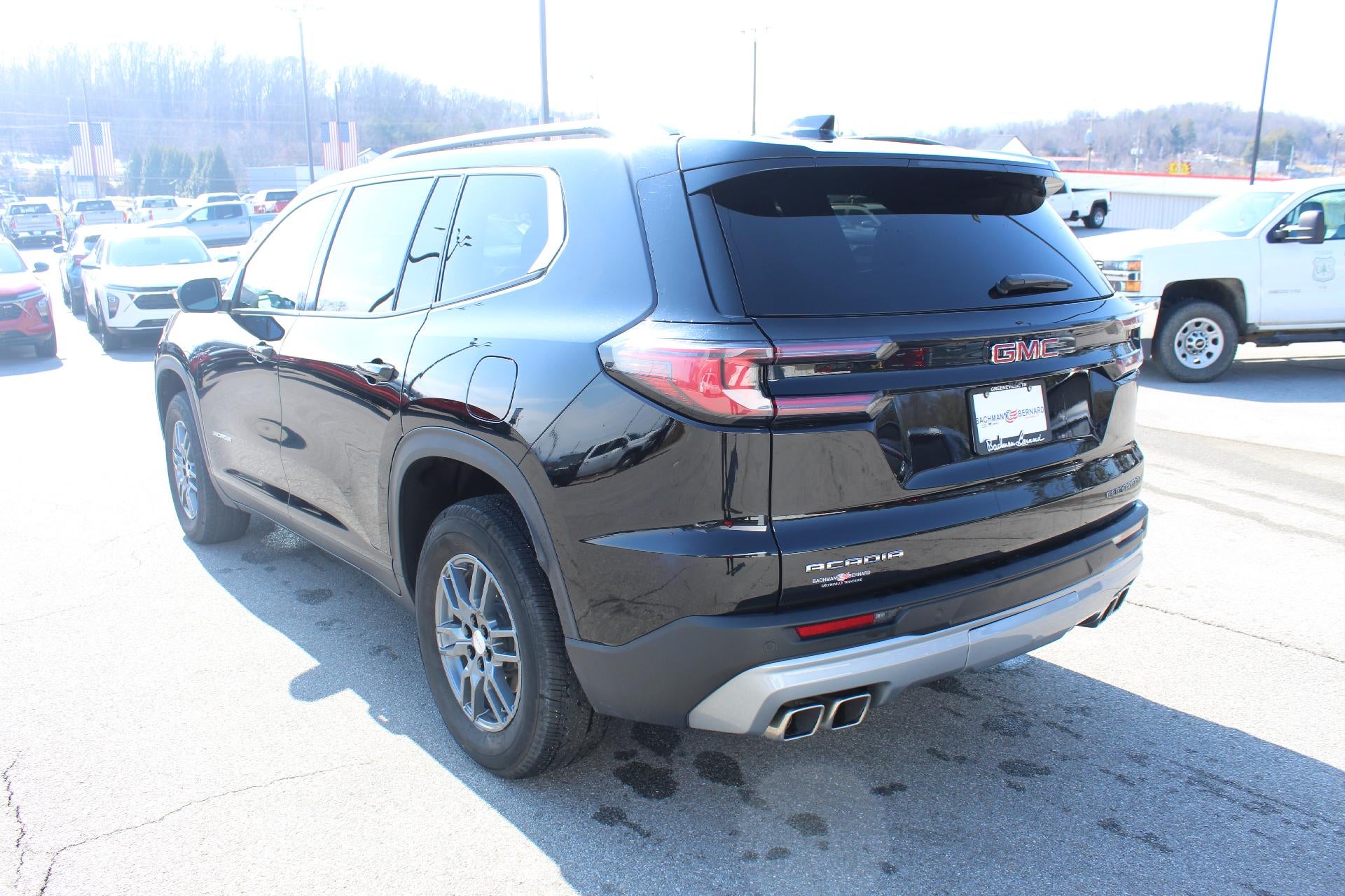2025 GMC Acadia Elevation
