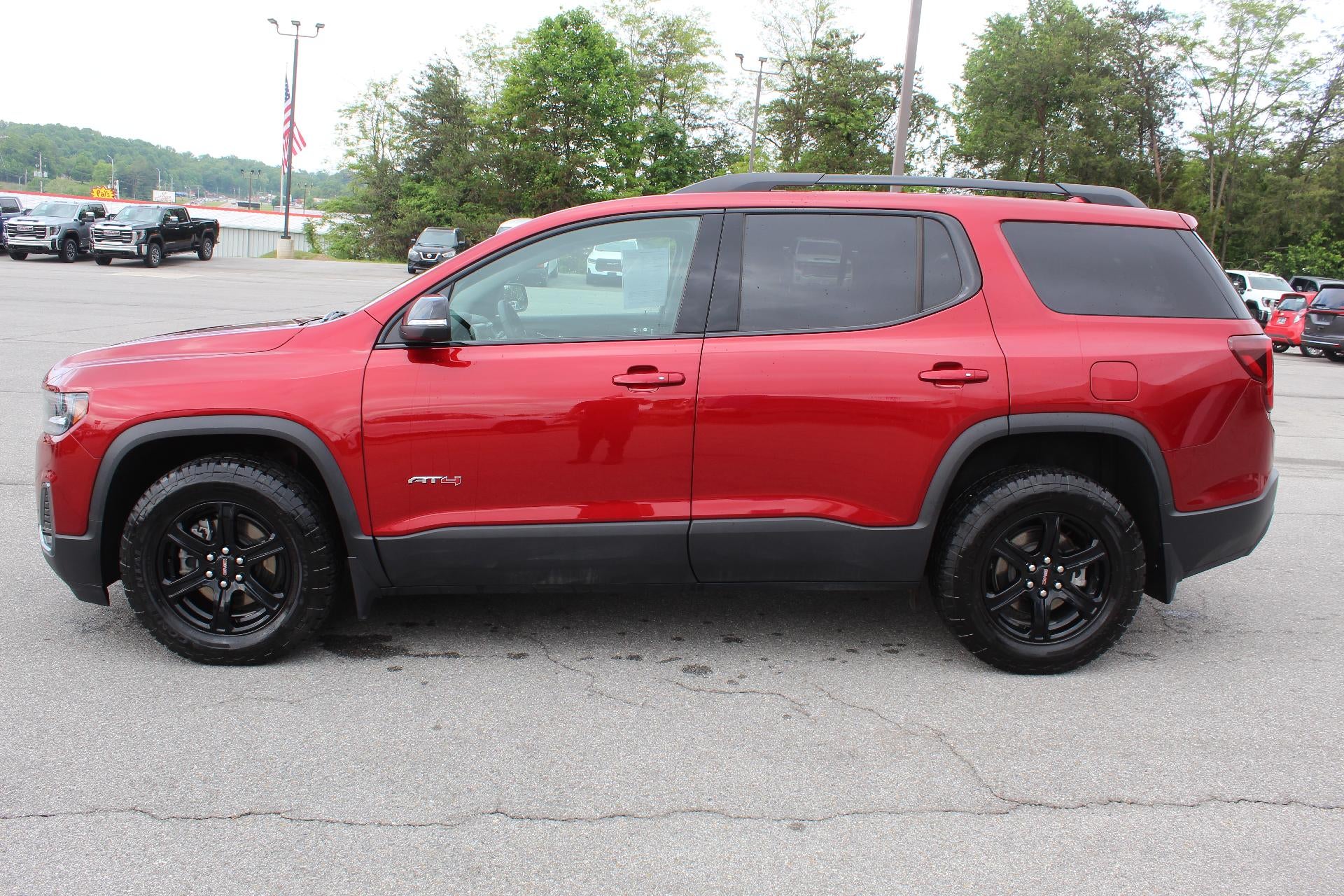 2023 GMC Acadia AT4