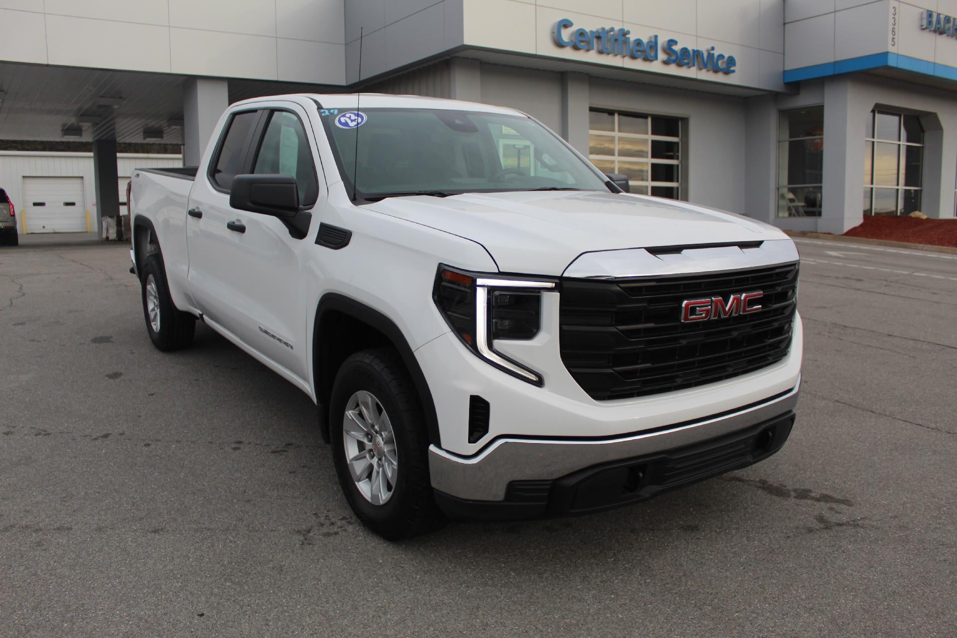 2023 GMC Sierra 1500 Pro