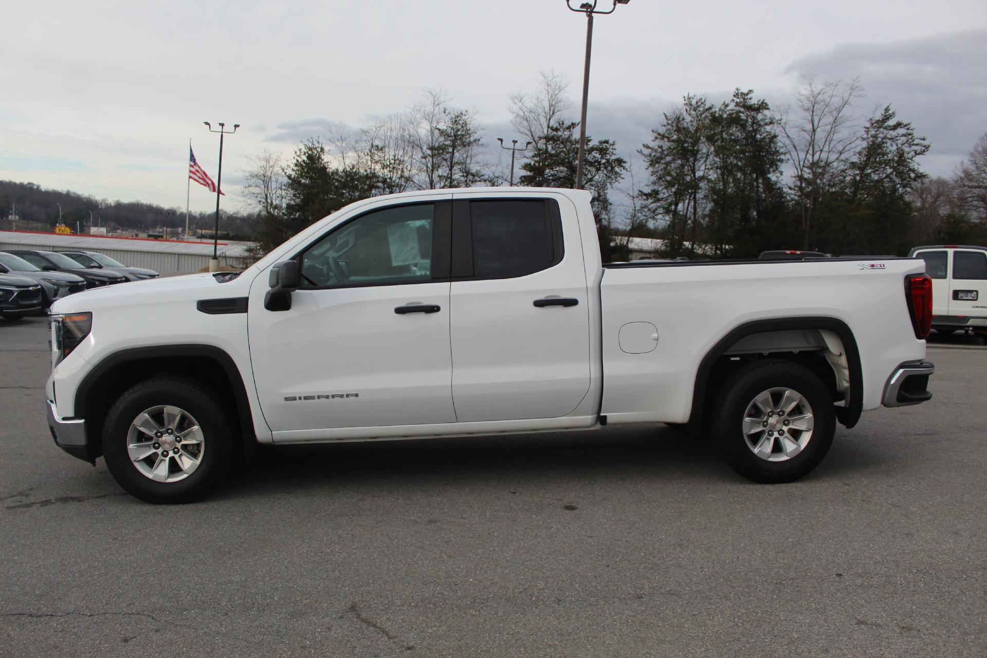 2023 GMC Sierra 1500 Pro