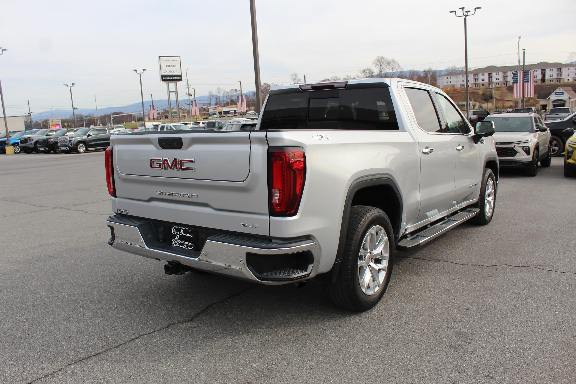 2020 GMC Sierra 1500 SLT