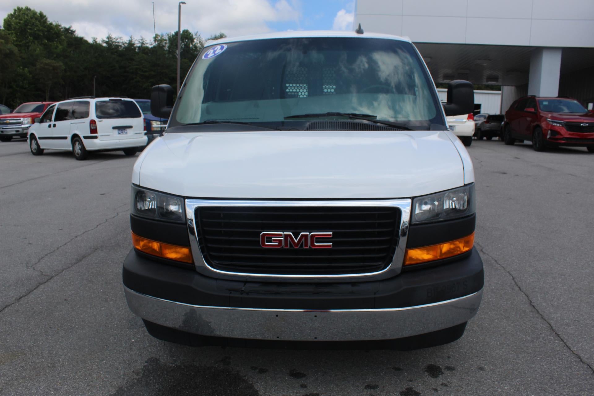 2022 GMC Savana Cargo 2500 Base