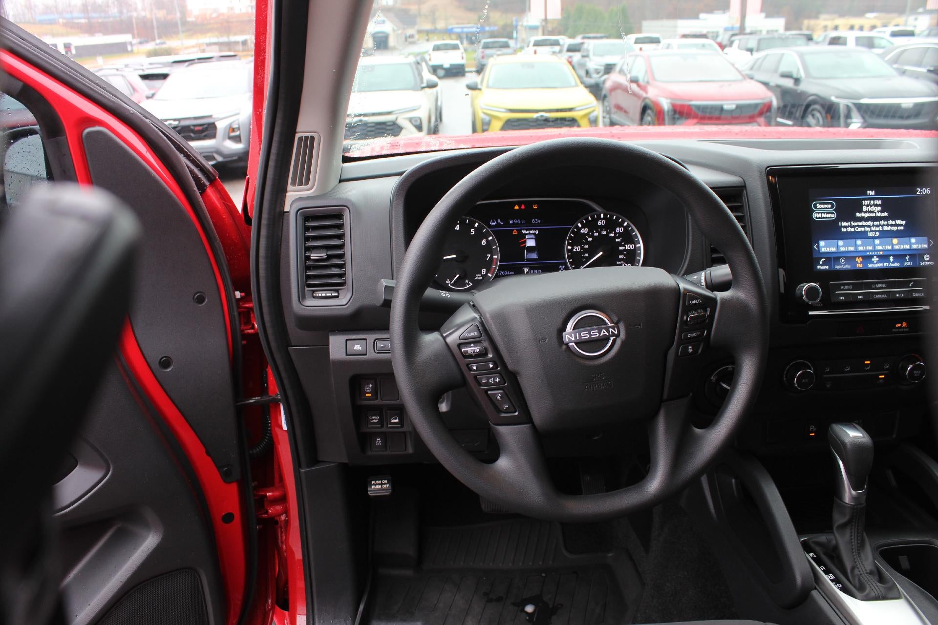 2022 Nissan Frontier S