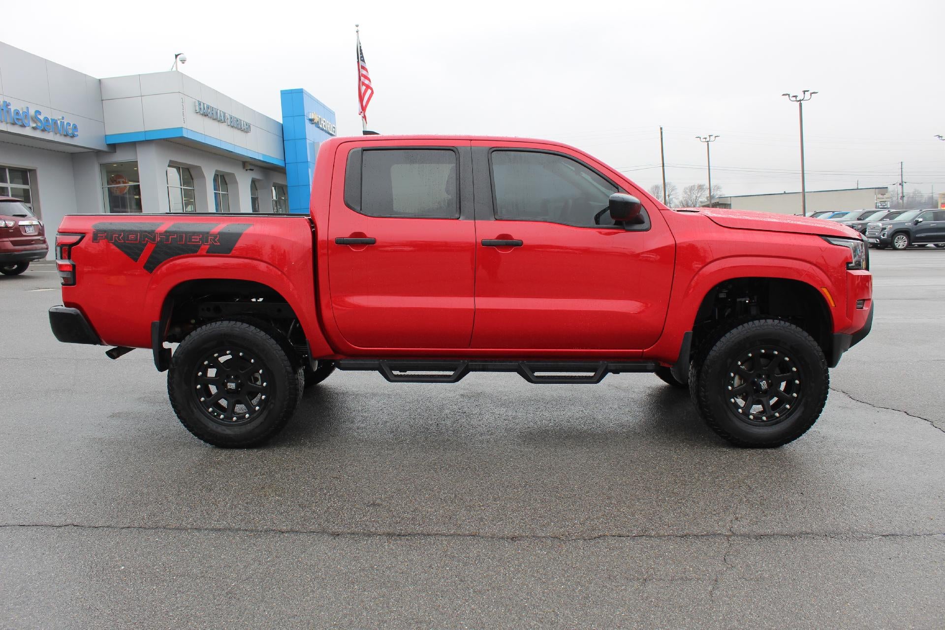 2022 Nissan Frontier S