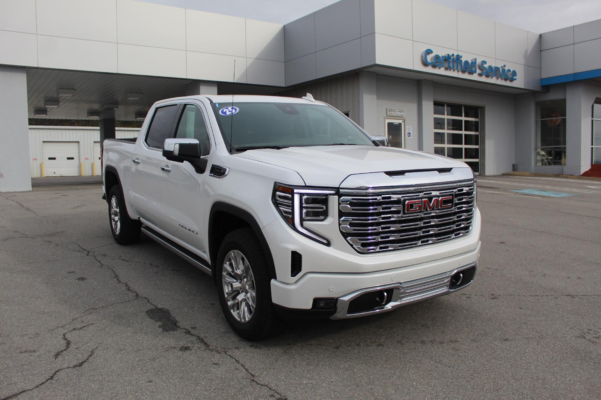 2025 GMC Sierra 1500 Denali