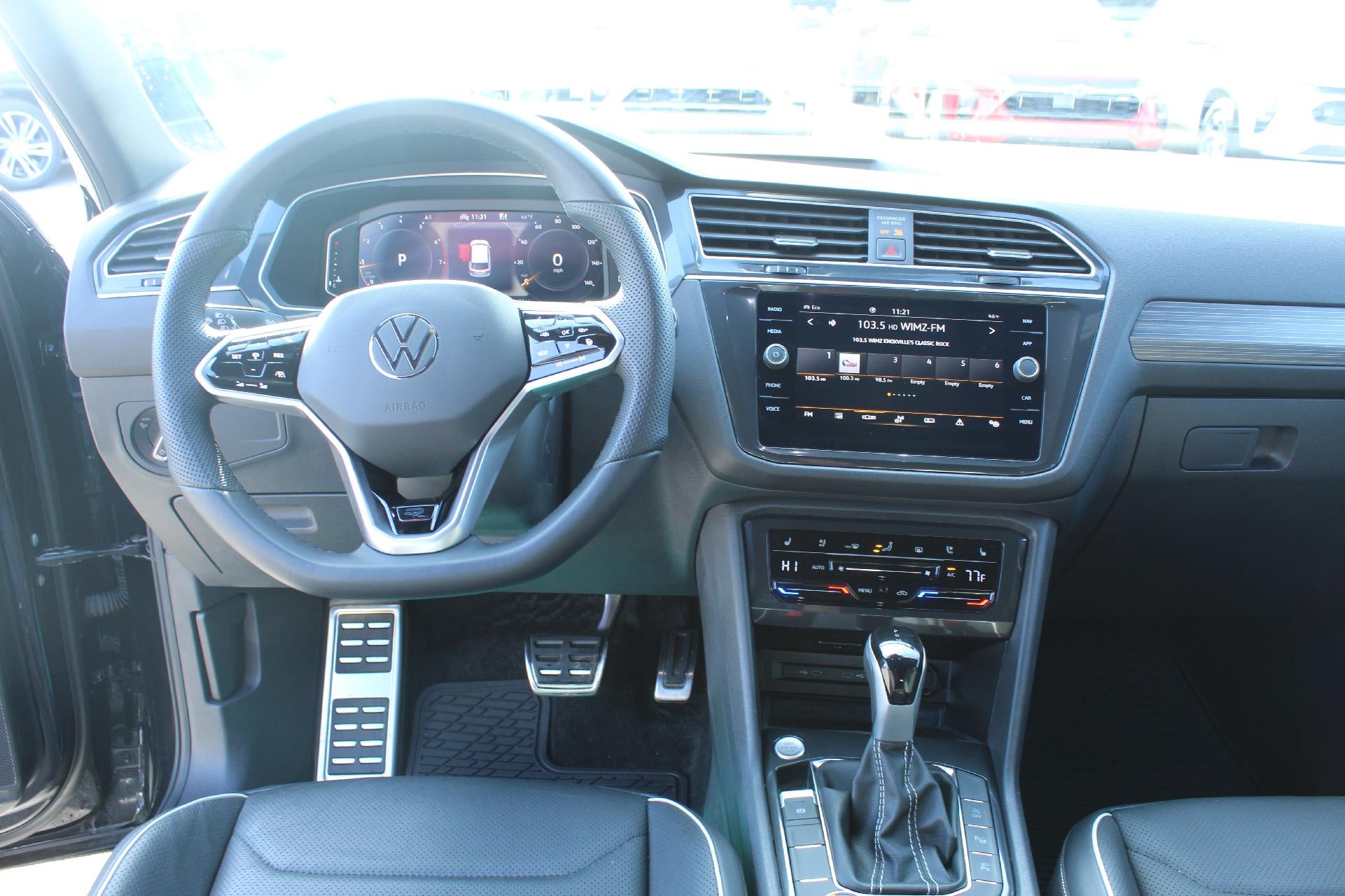 2024 Volkswagen Tiguan SEL R-Line