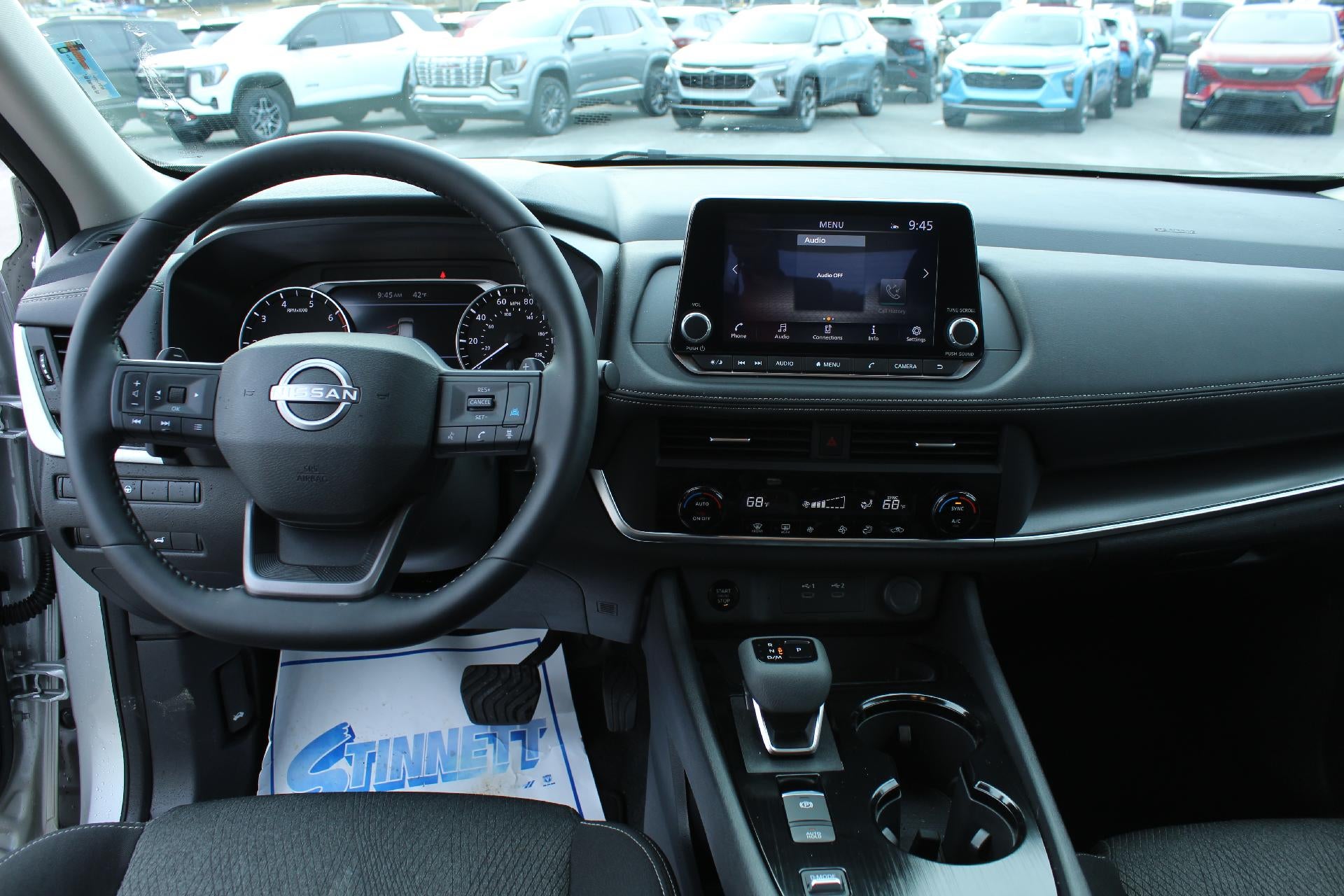 2025 Nissan Rogue SV