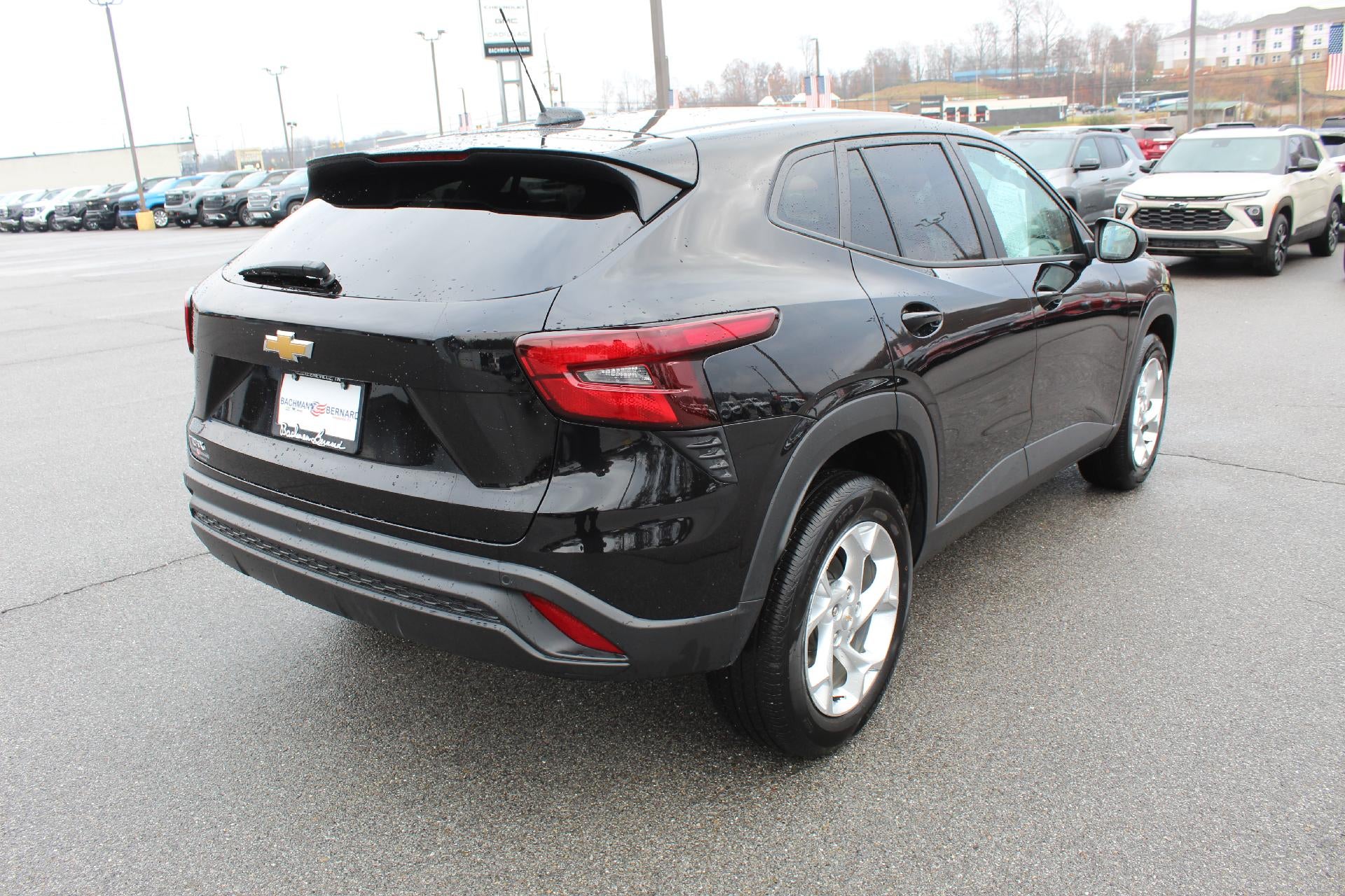 2025 Chevrolet Trax LS