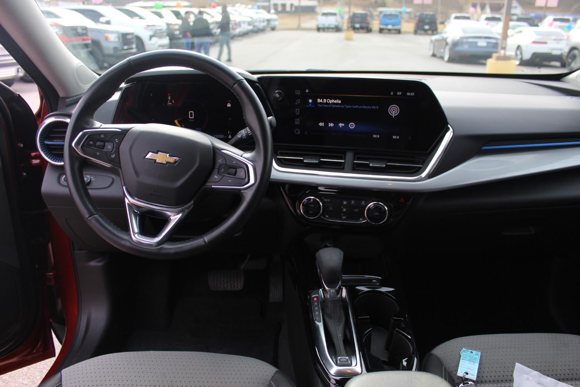 2024 Chevrolet Trax LT