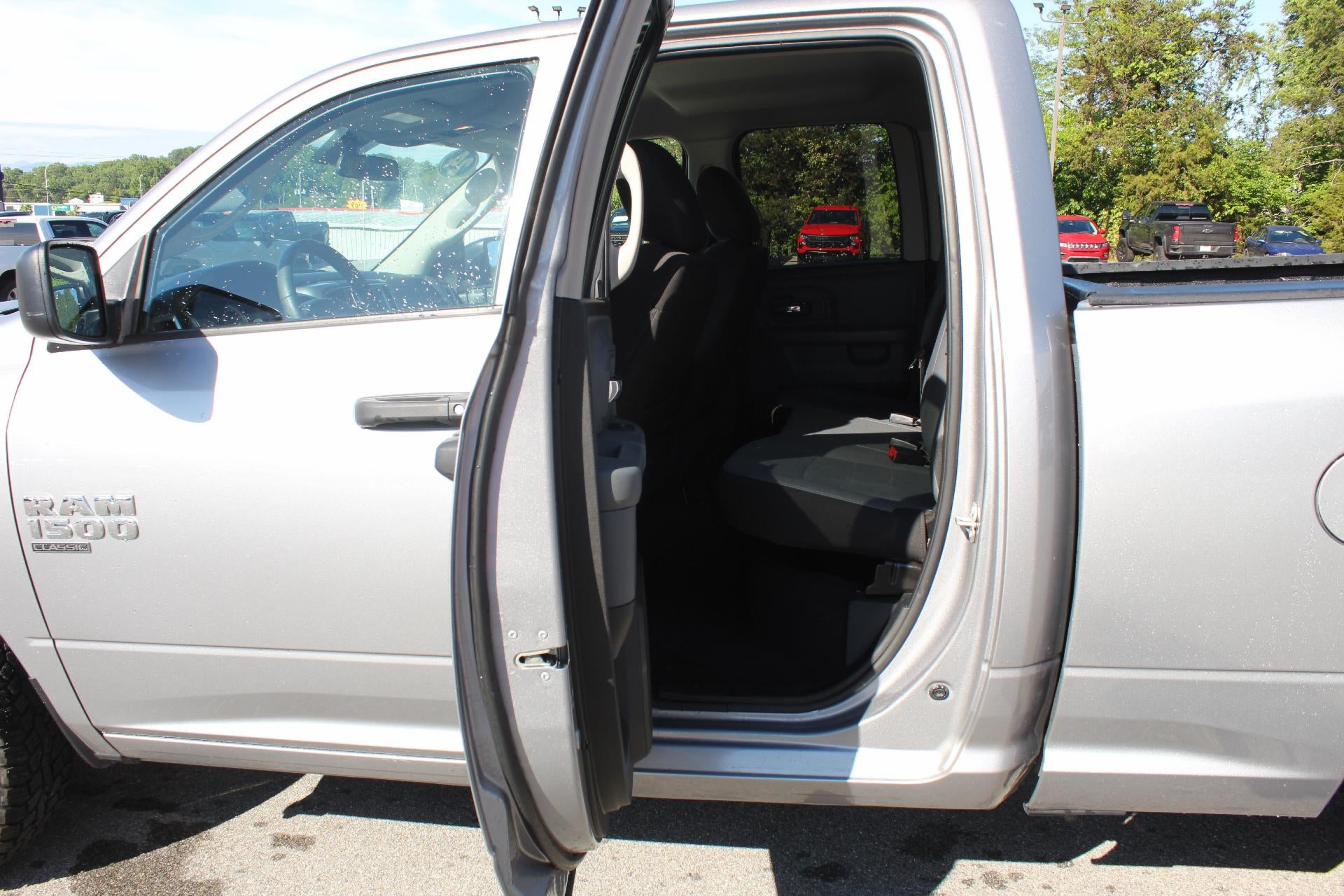 2024 RAM 1500 Classic SLT