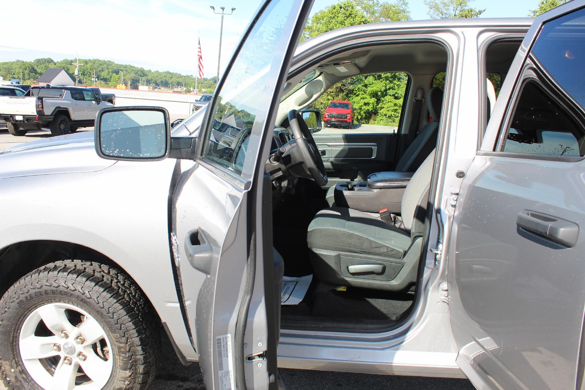 2024 RAM 1500 Classic SLT