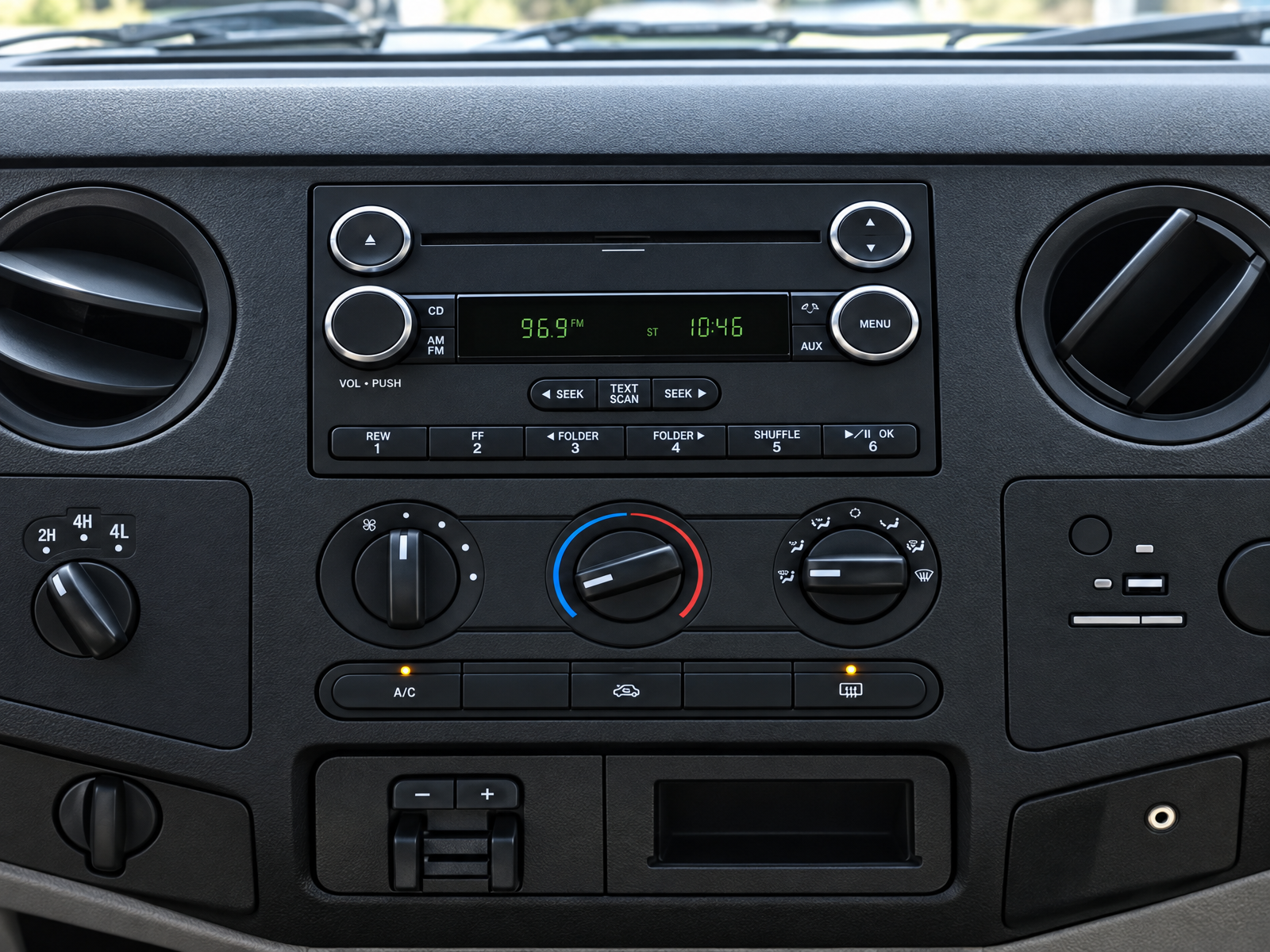 2010 Ford Super Duty F-250 SRW XL