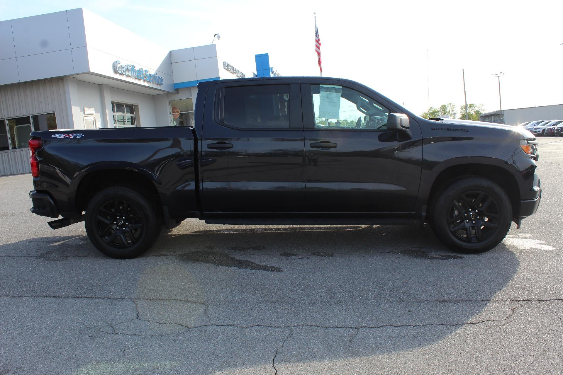 2023 Chevrolet Silverado 1500 Custom