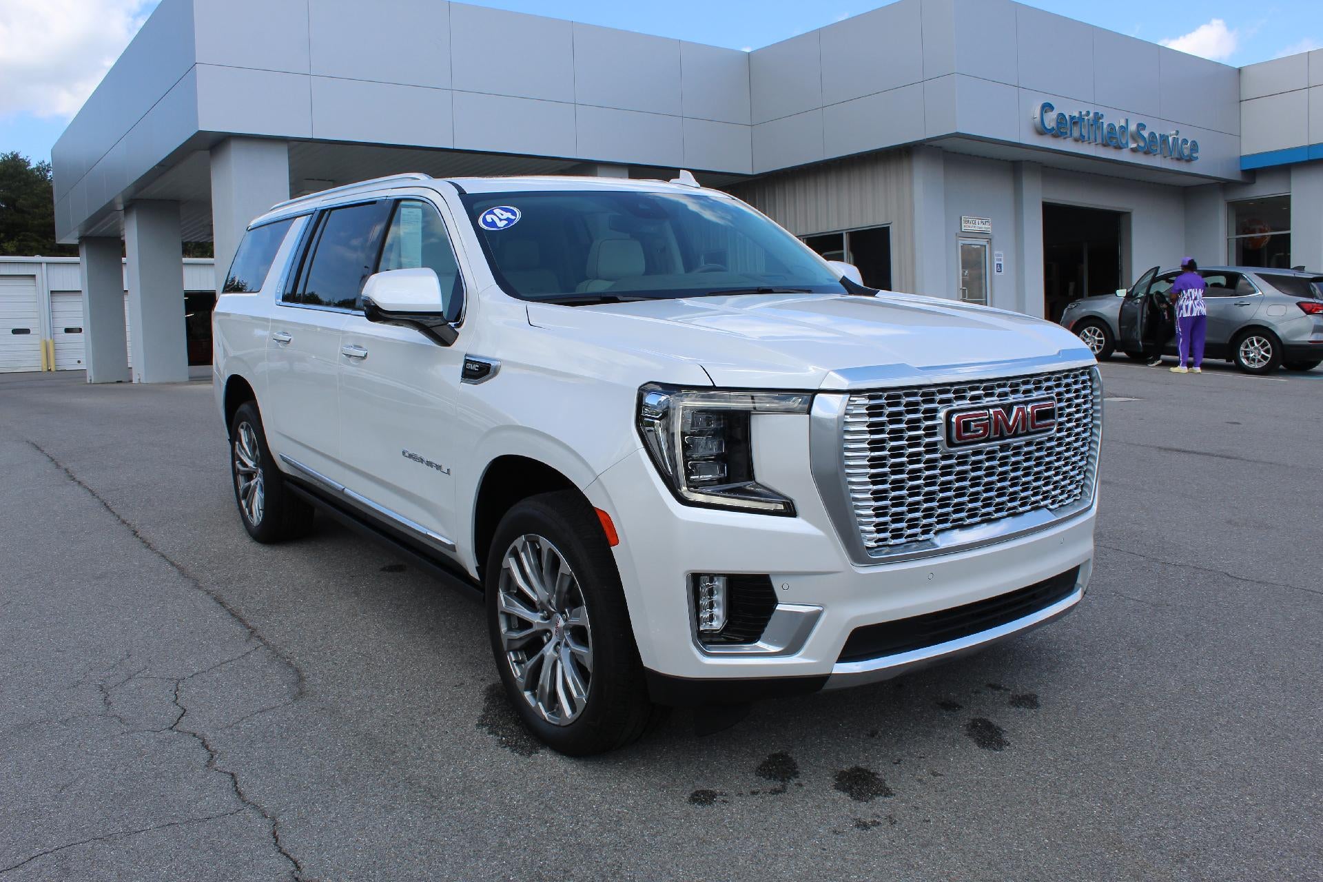 2024 GMC Yukon XL Denali