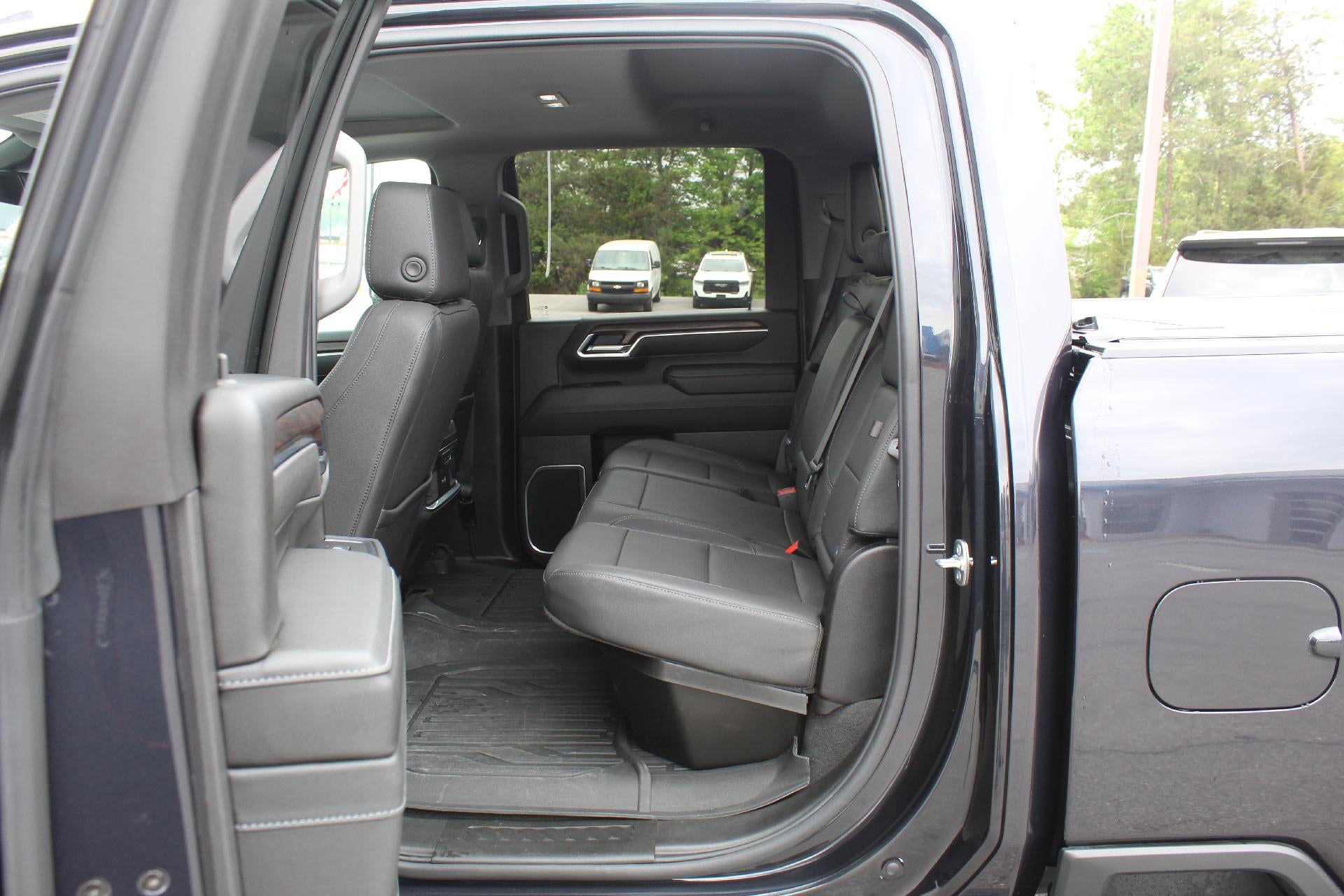 2025 GMC Sierra 2500 HD SLT