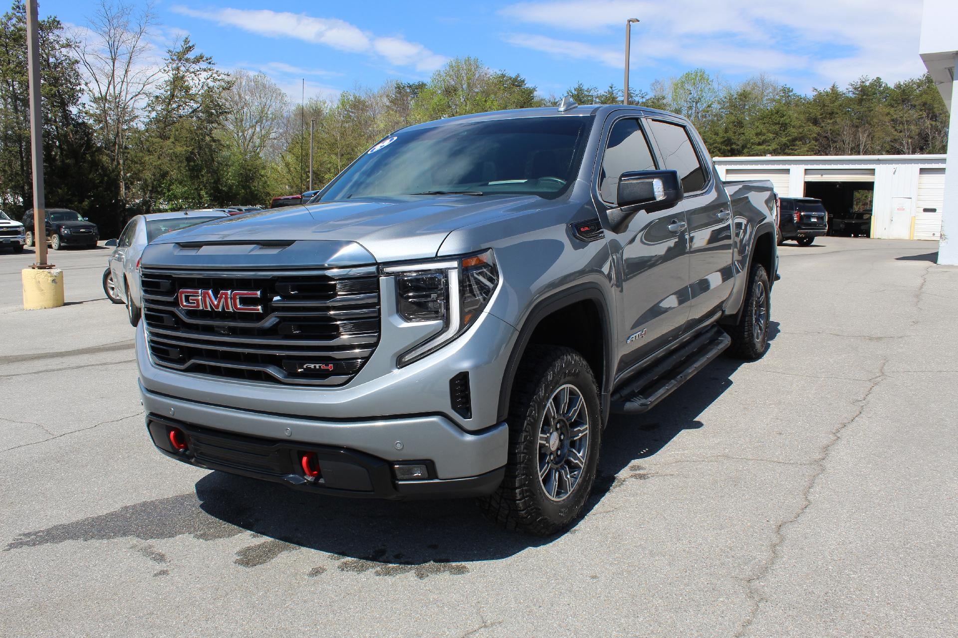 2024 GMC Sierra 1500 AT4