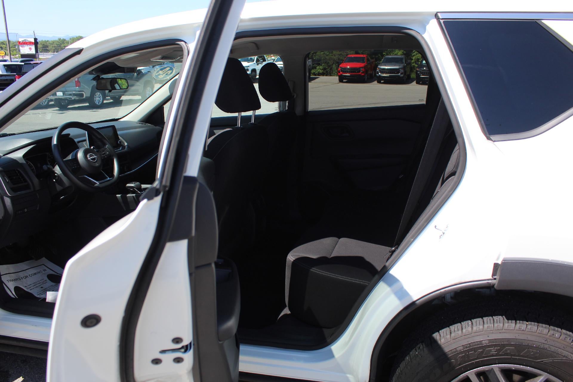 2024 Nissan Rogue S