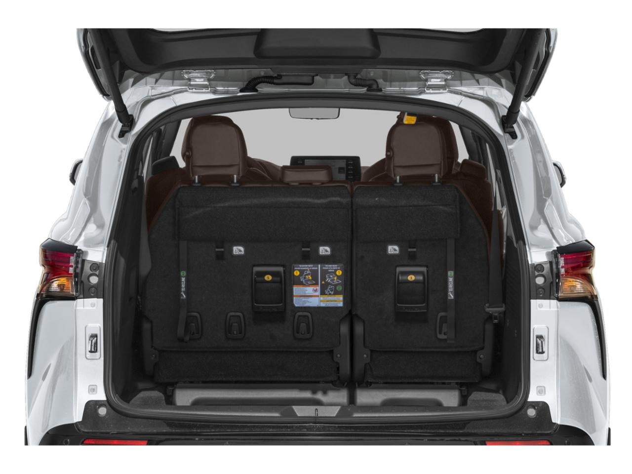 2025 Toyota Sienna Platinum
