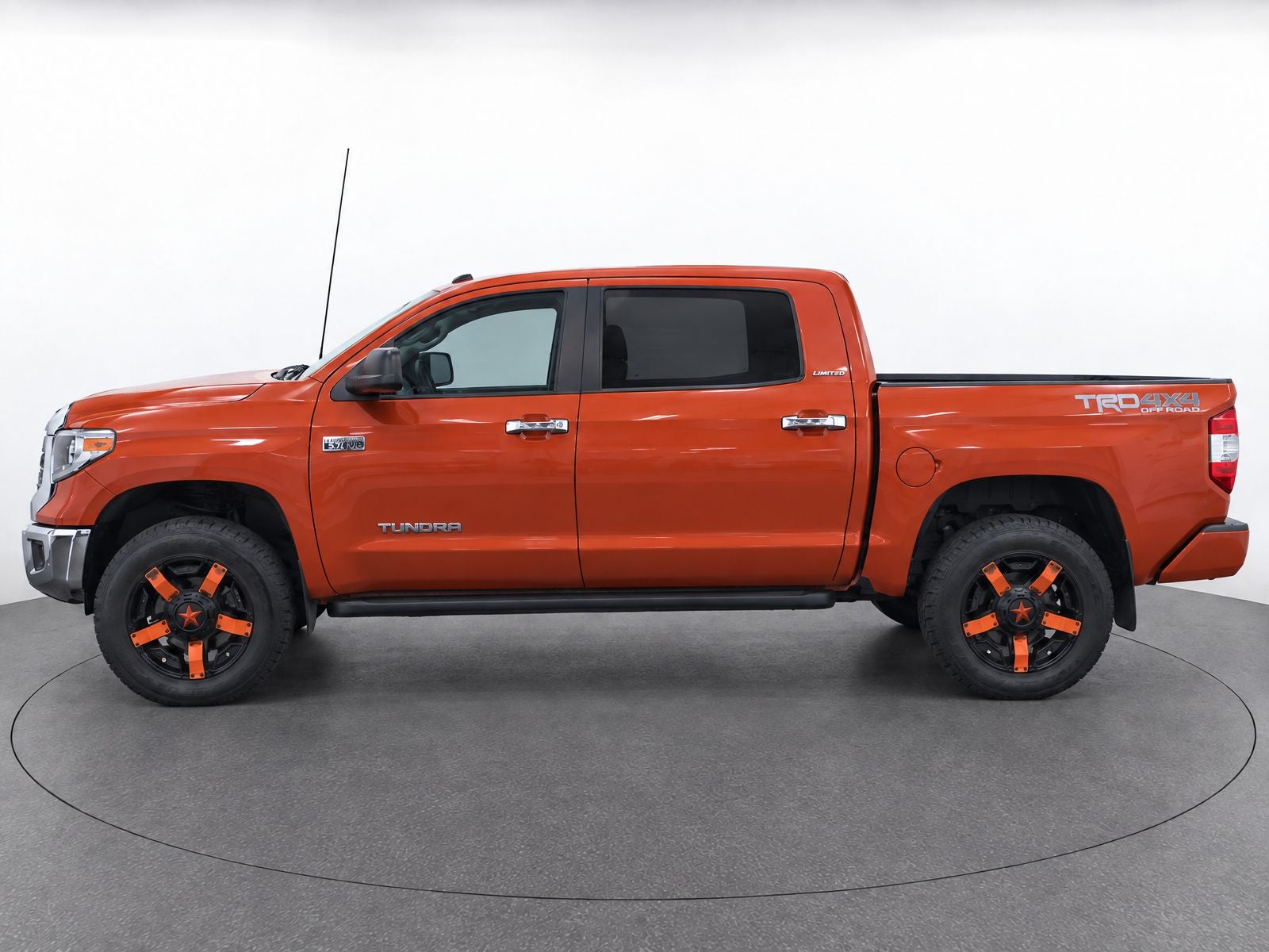 2018 Toyota Tundra 4WD SR5