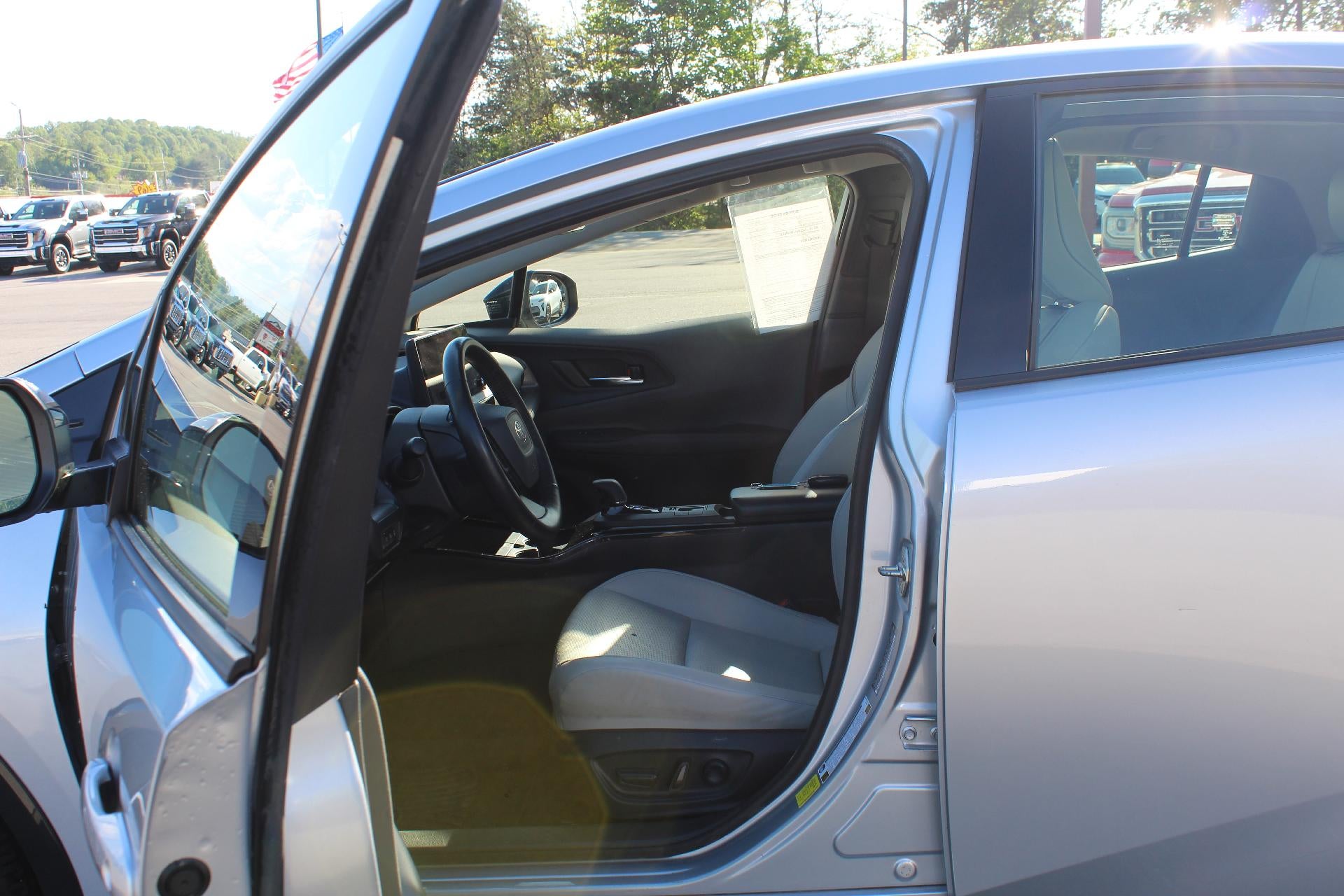 2024 Toyota Prius LE